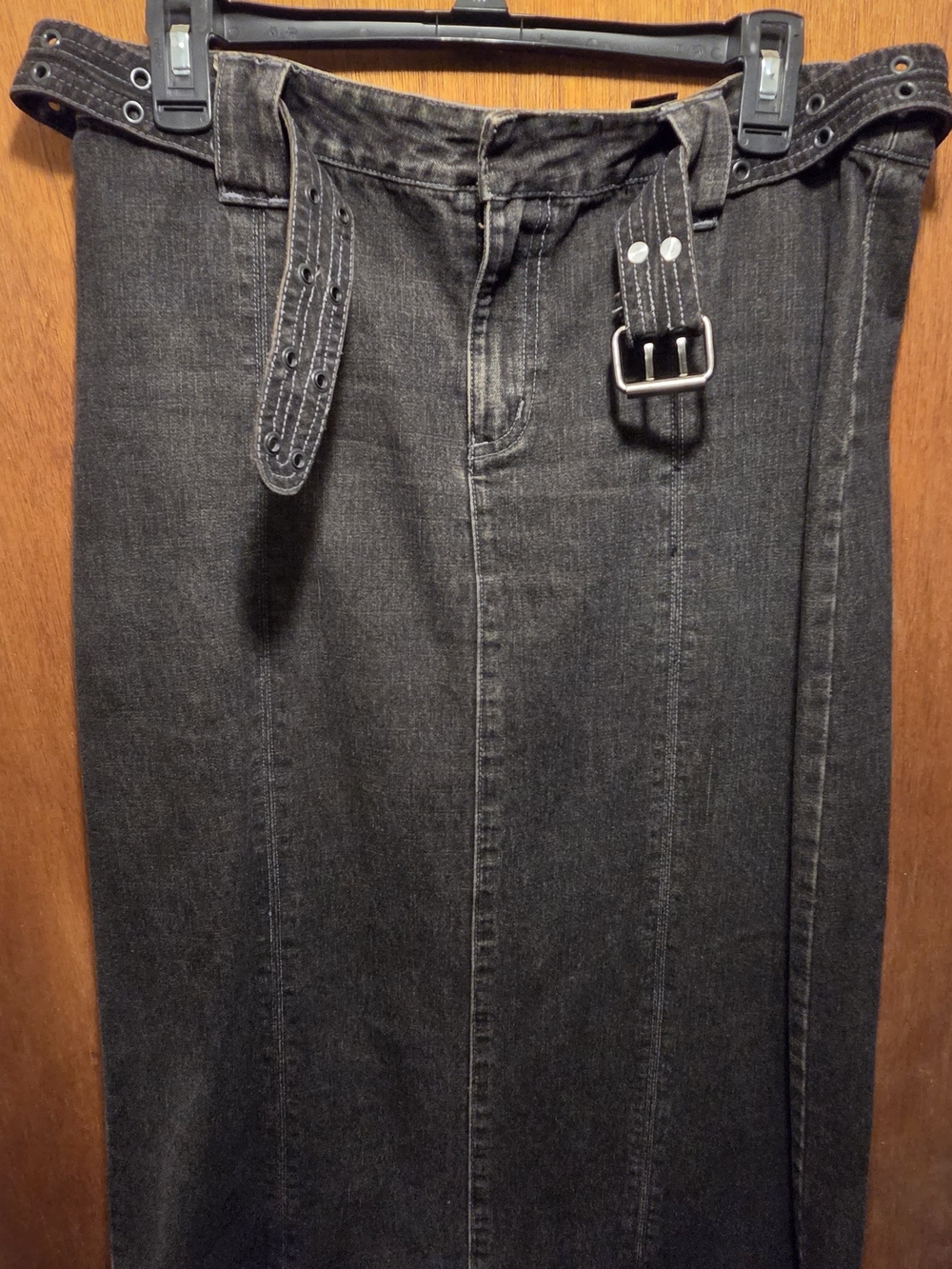 DKNY Black Denim Pencil Skirt with Attached Belt Sz8 - Picture 1 of 10